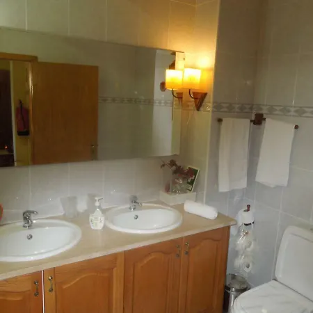 Borges Pimentel Pansiyon Ponta Delgada